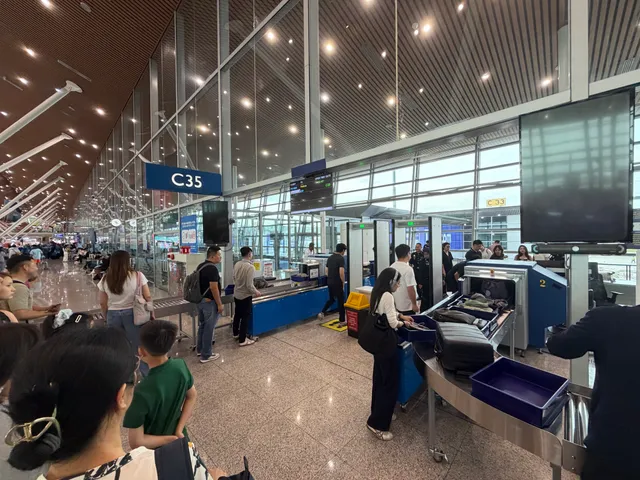 Gate security screening at Kuala Lumpur International Airport
