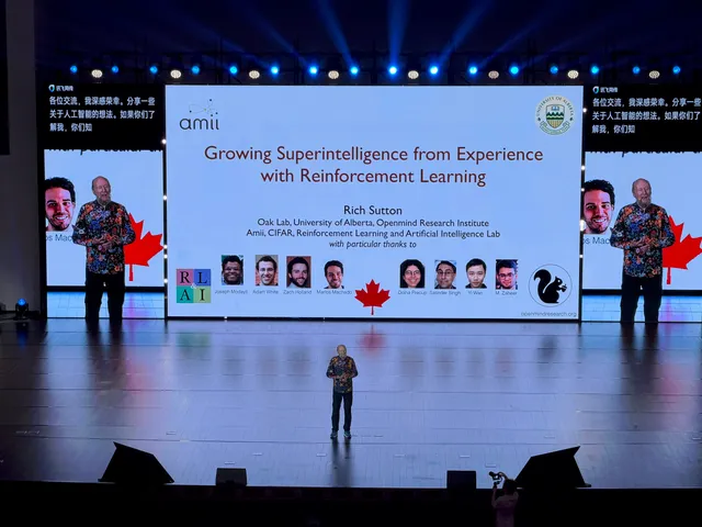 Richard Sutton on stage at WAIC, title slide reading "Growing Superintelligence from Experience with Reinforcement Learning"